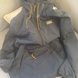 Men’s L.L.Bean Black Hooded Anorak with Yellow Drawcords